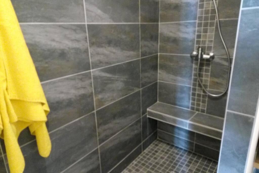 Appt 2 Chambres Au Centre Ville 4E マルセイユ エクステリア 写真
